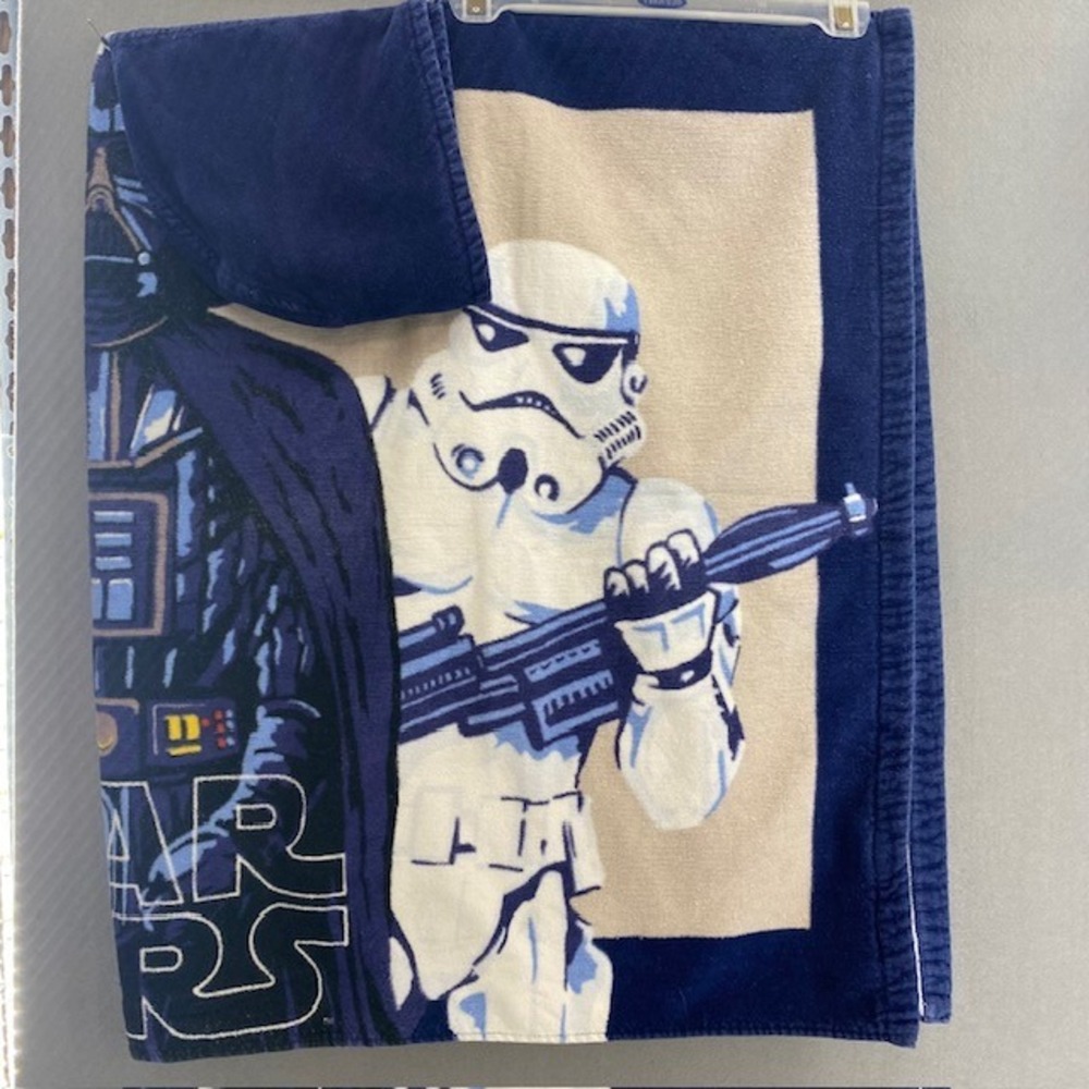 Pottery Barn Kids Hooded Towel Star Wars Darth Vader‎ Storm Trooper EUC